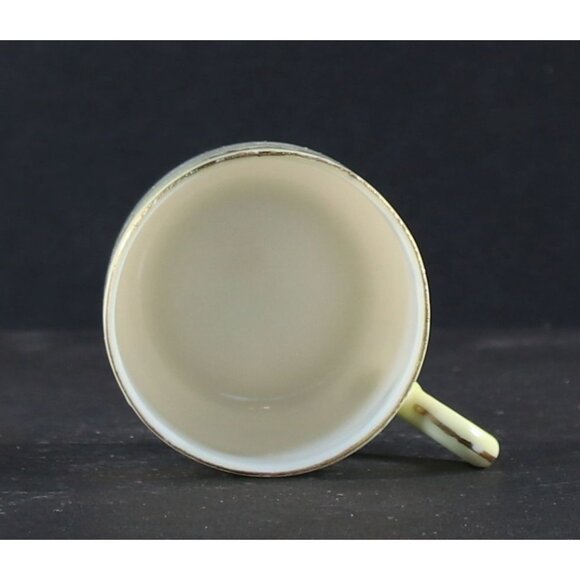 Teacup and Saucer Demitasse 1950s Japan Hand Painted 24k Gold Trim GC - Picture 11 of 12